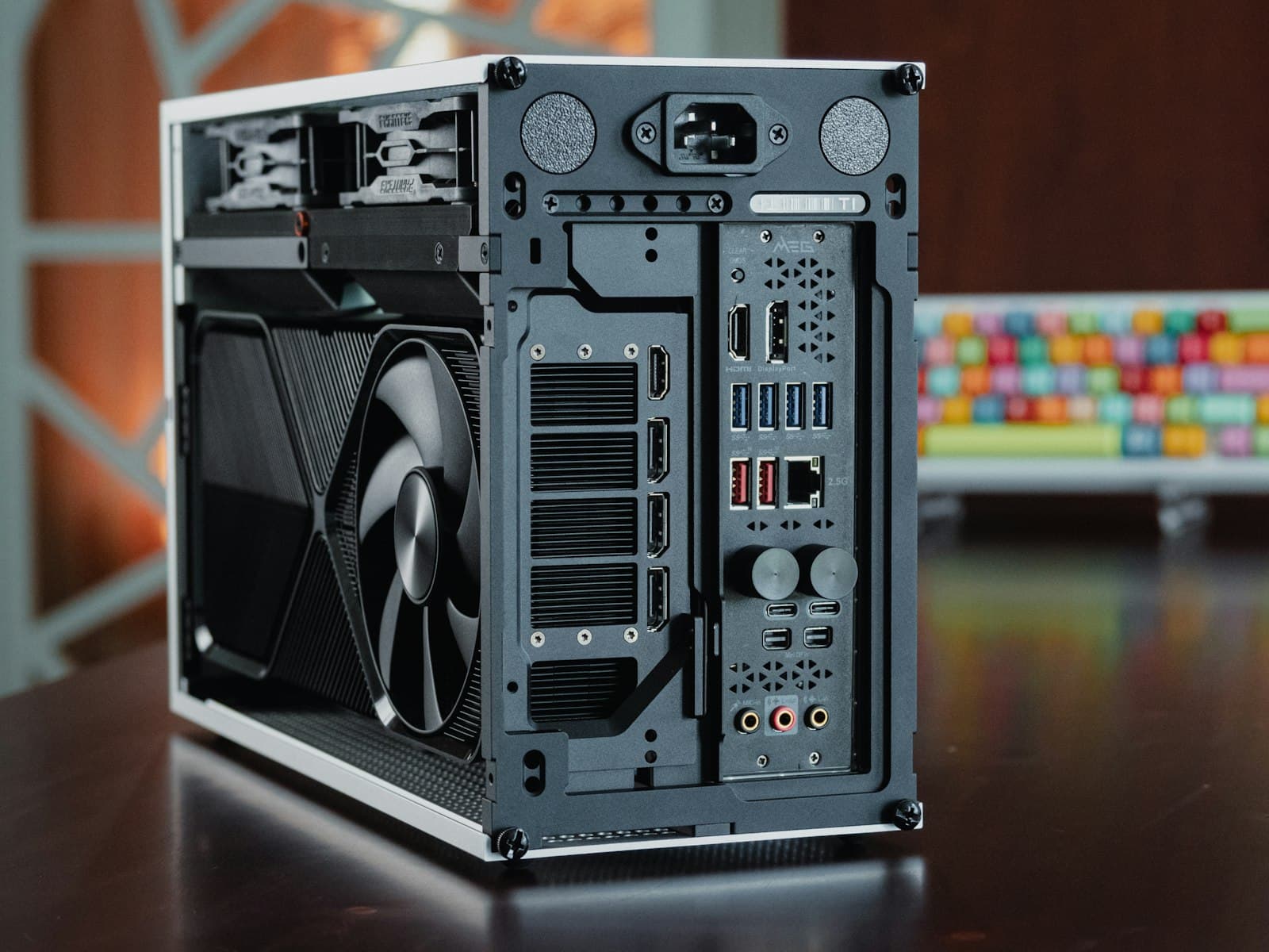 Dell 10 side